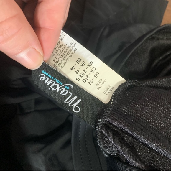 Maxine of Hollywood Bathing Suit size 12 - Picture 7 of 7